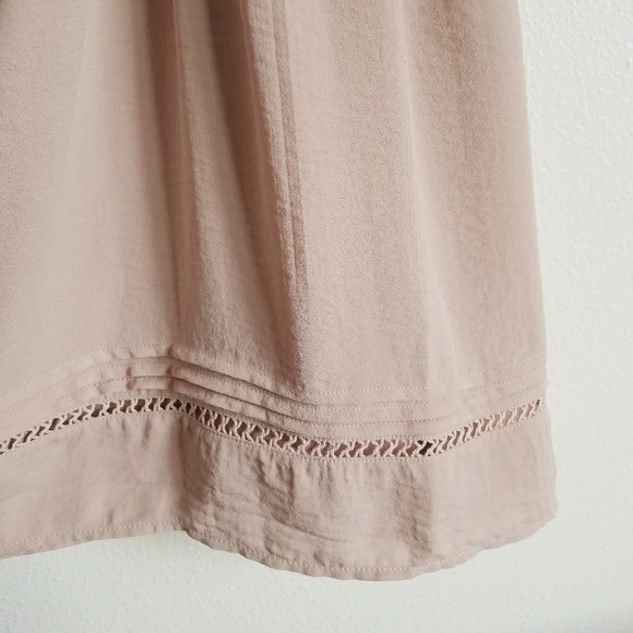 Lush Y-Neck Dress - Picture 5 of 8